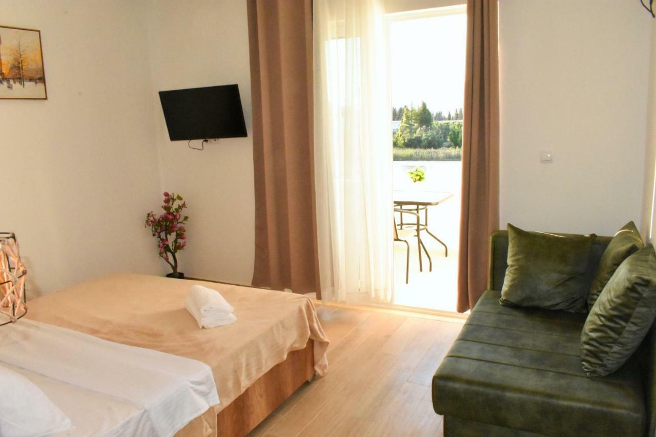 Beach Walk Apartments Ulcinj Eksteriør bilde